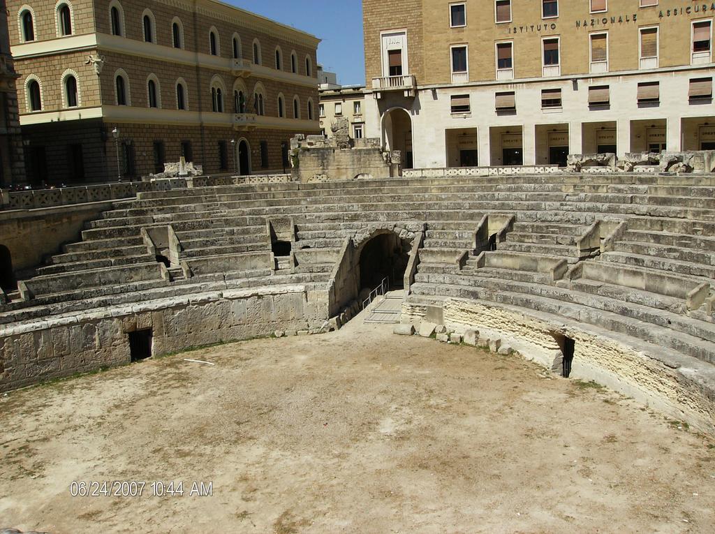 Casa La Ronza Leilighet Lecce Eksteriør bilde
